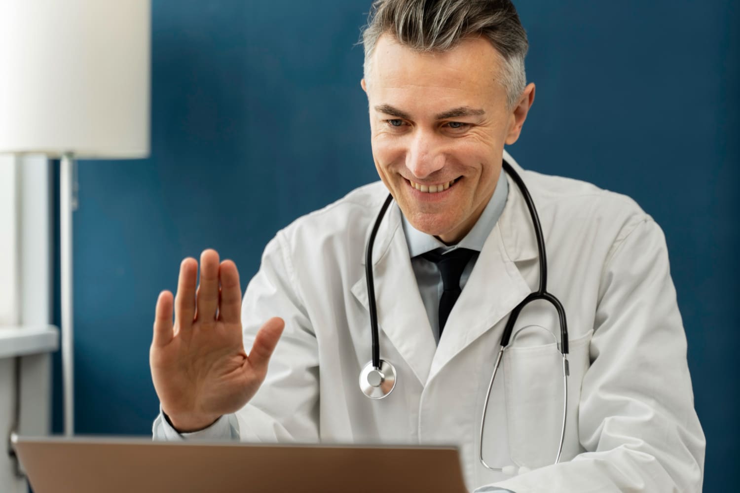 24/7 Online Doctor Consultations Across Europe